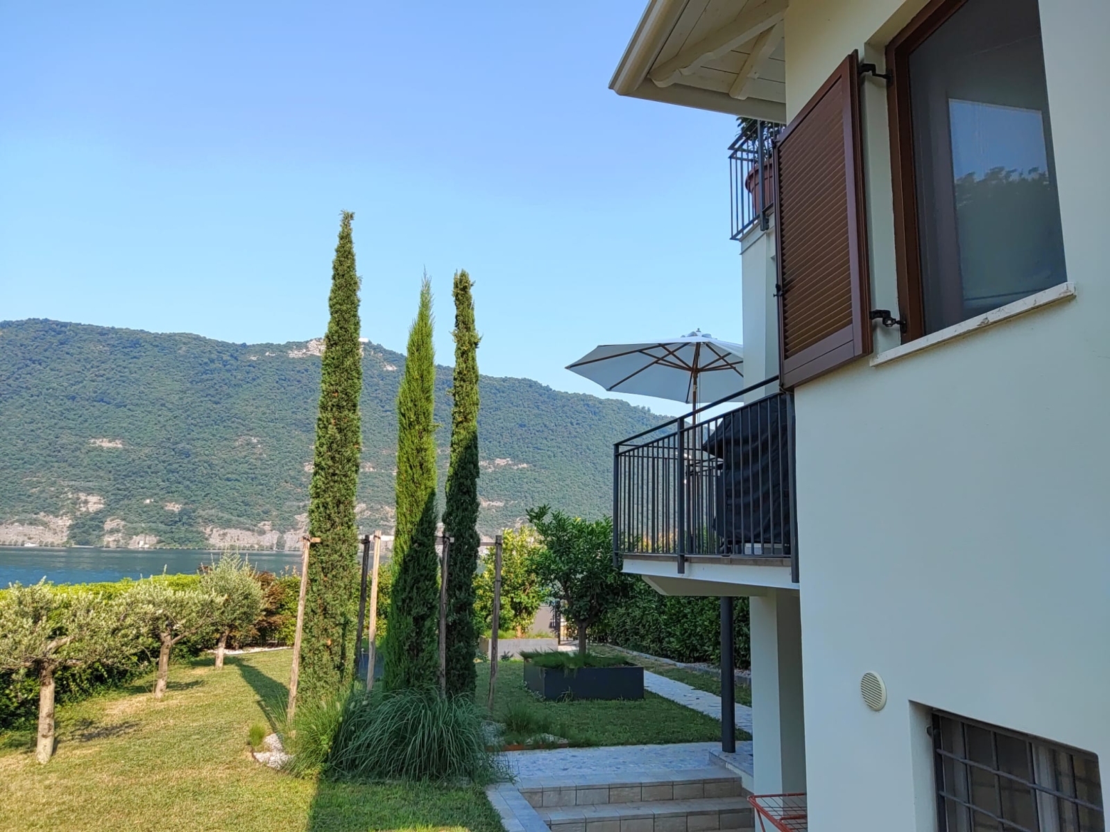 Villa o Villetta - Sale Marasino